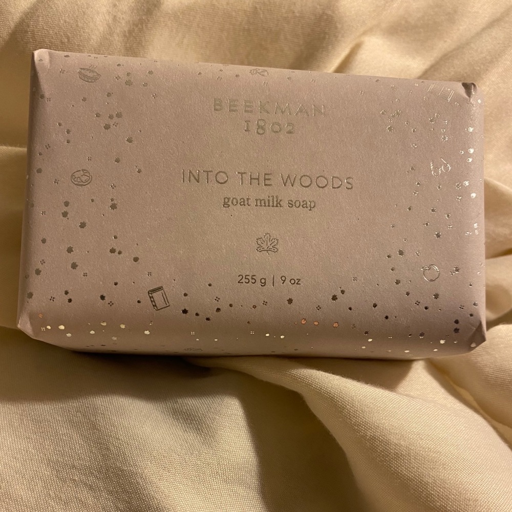 Beekman 1802 Into the Woods Goat milk soap